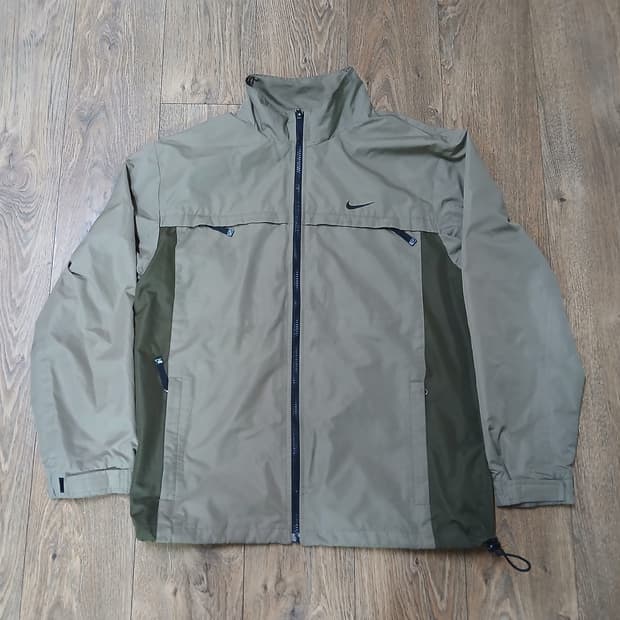 나이키 00s 클리마핏 바람막이