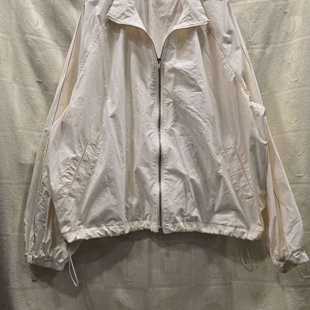 마뗑킴 로고 코팅 바람막이 자켓 점퍼 아이보리 프리사이즈