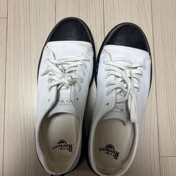 닥터마틴 240-245