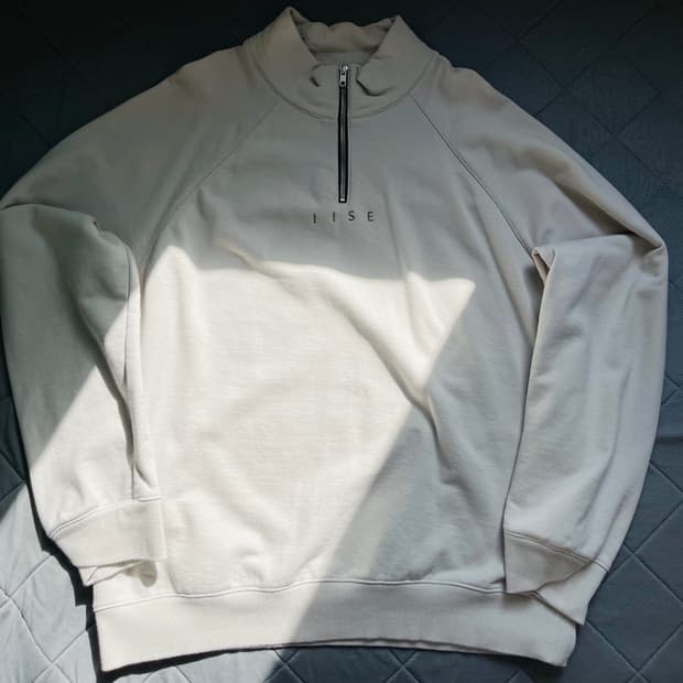 iise 아이보리 반집업, 반바지 셋업 L