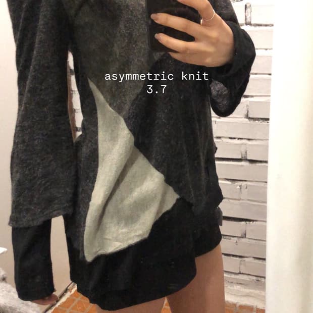 비대칭 패치 레이어드 니트