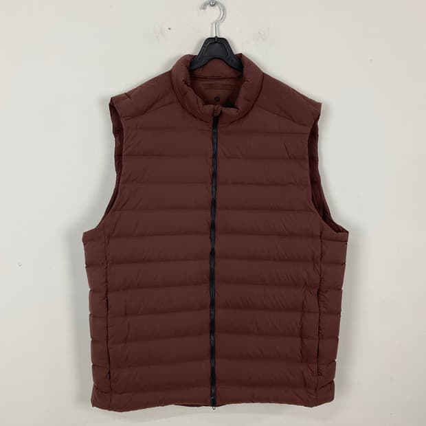 룰루레몬 네비게이션 다운 베스트 조끼패딩 XL