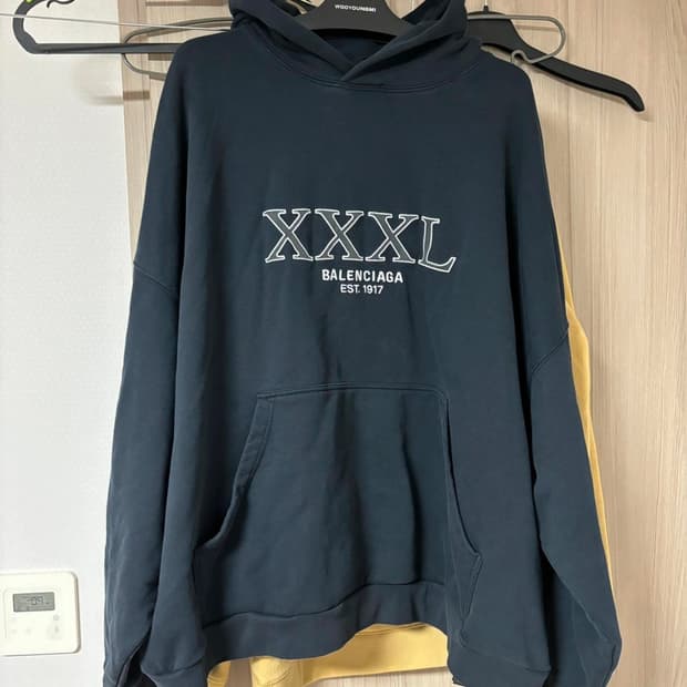 발렌시아가 3XL후드 3사이즈
