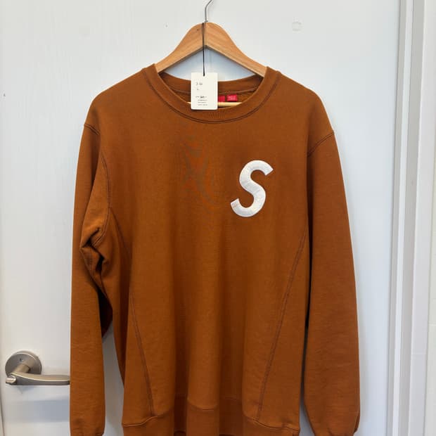 Supreme S logo sweat