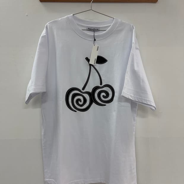 마이초이도쿄 체리 티셔츠 화이트