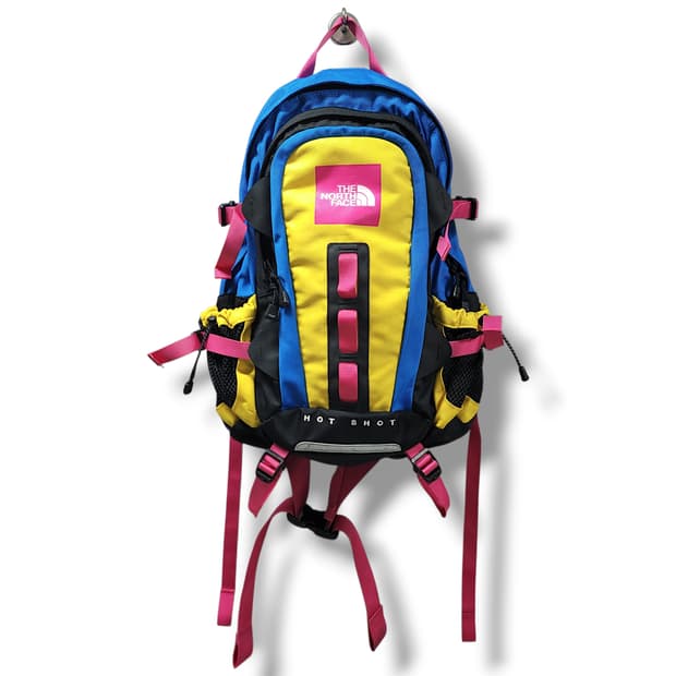 노스페이스 핫샷 스페셜에디션 멀티컬러 백팩