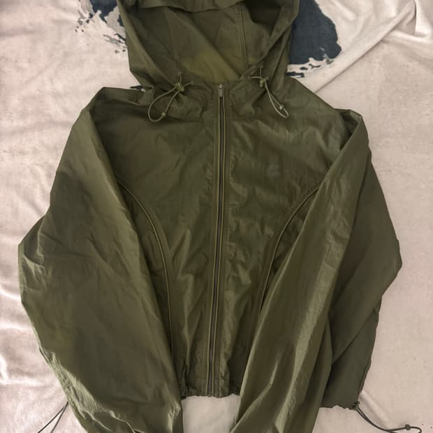 웰빙익스프레스 wellbeing express 바람막이