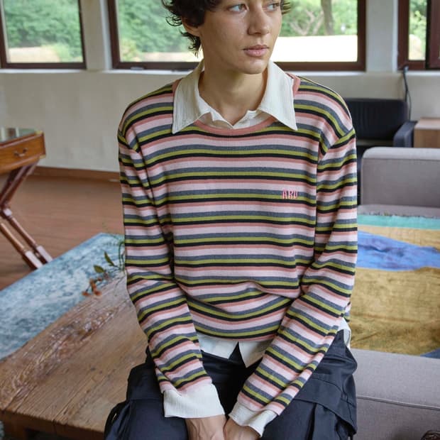 아유서울 멀티 스트라이프 니트