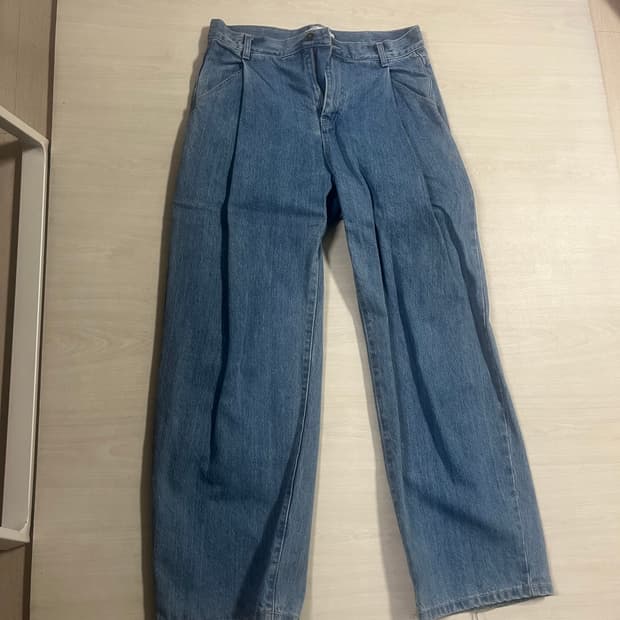 비슬로우 청바지