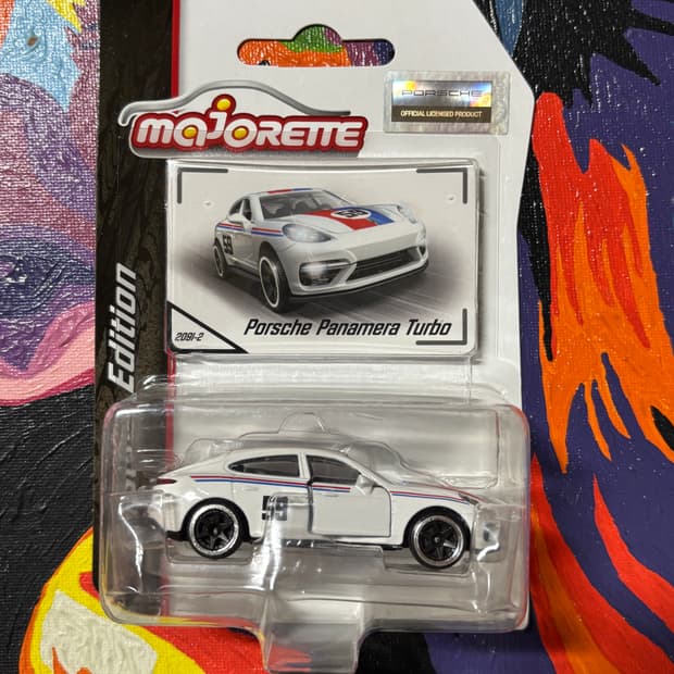 미개봉) 포르쉐 파나메라 터보 다이캐스트 마조렛 인테리어 소품