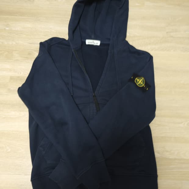스톤아일랜드 후드집업 M