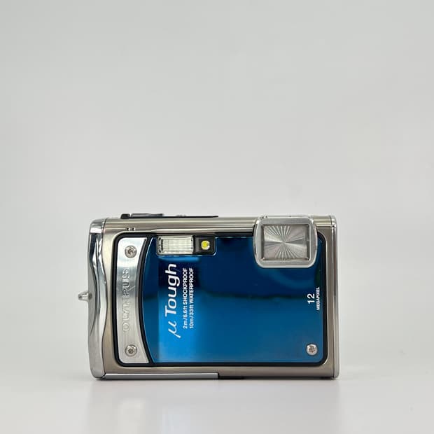 올림푸스 뮤 OLYMPUS µ Tough 8000 실버