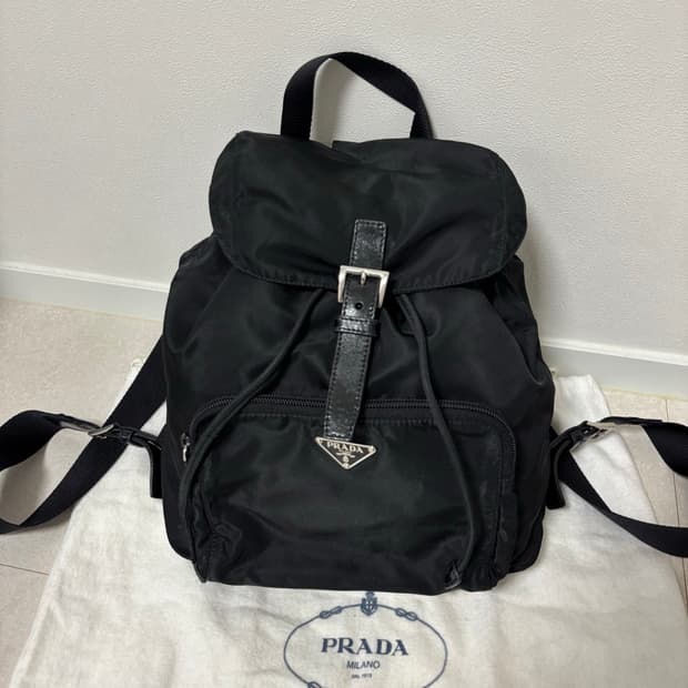 프라다 블랙 포코노 백팩 스몰