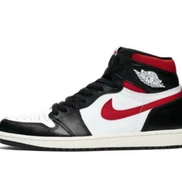 너이키 조던 짐레드 미드 235