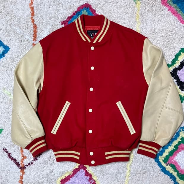 van 바시티 자켓