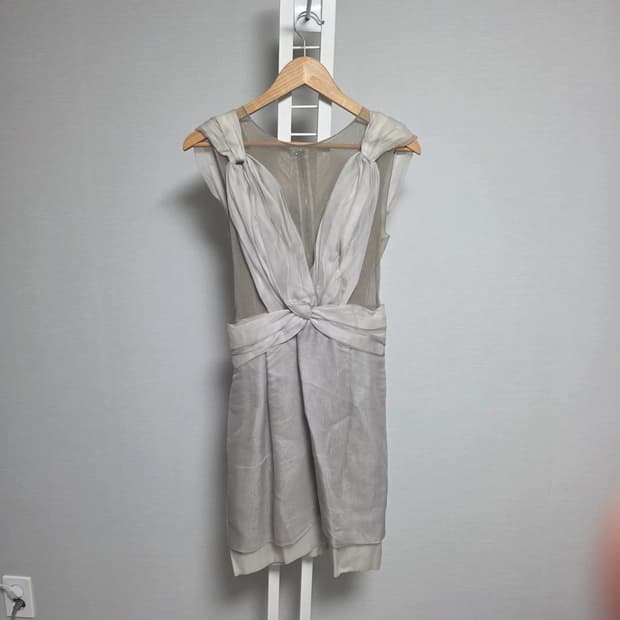 돌체앤가바나 아이보리 매듭 디자인 미니 원피스