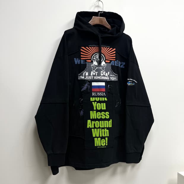 베트멍 18FW 러시아 패치워크 레이어드 후드