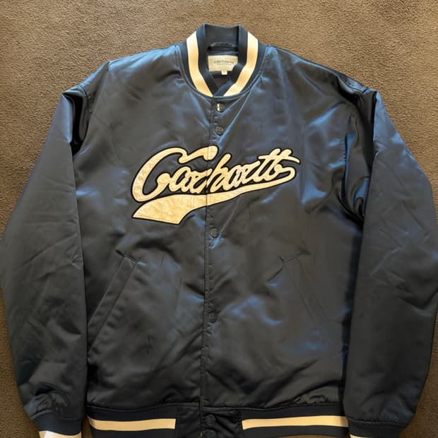 칼하트 wip 리그 바시티 처분 