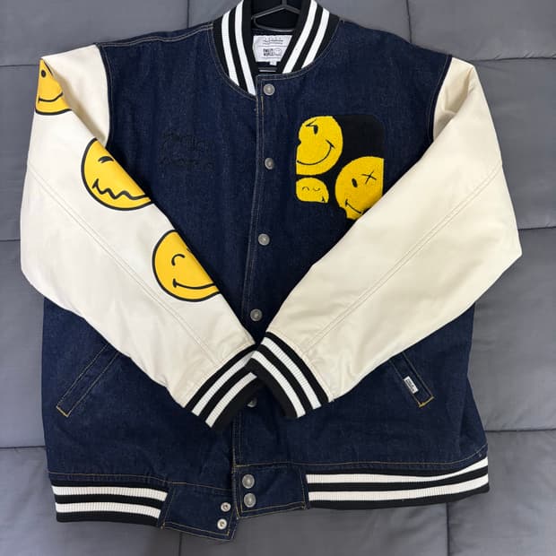 스마일리 월드 청자켓