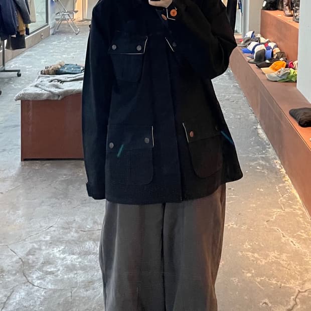 디아프바인 블랙 필트 코튼 헌팅 재킷 H820