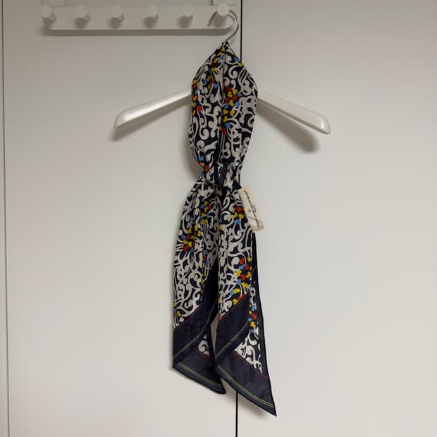 GoldenGoose 골든구스 스카프