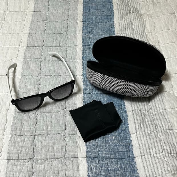 어린이 블랙 선글라스