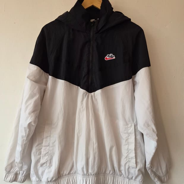 나이키 남성 헤리티지 윈드러너 하프넥 후드넥점퍼
