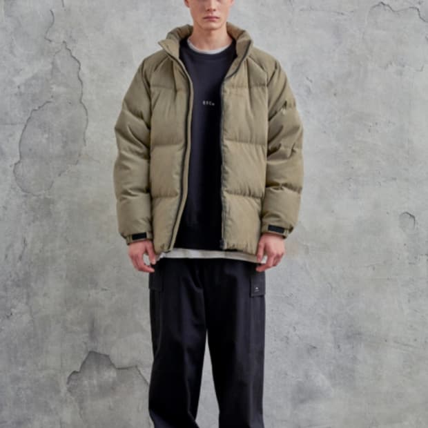 오버캐스트 스웨이드 구스다운 패딩 m사이즈 피
