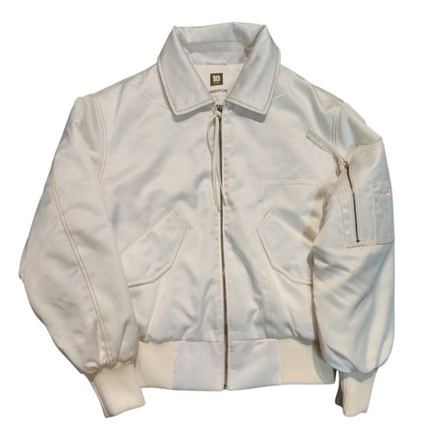 탑텐 강혁 화이트 봄버 자켓 (L)