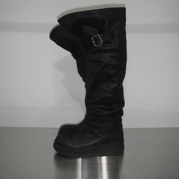 이크닉 008 부츠