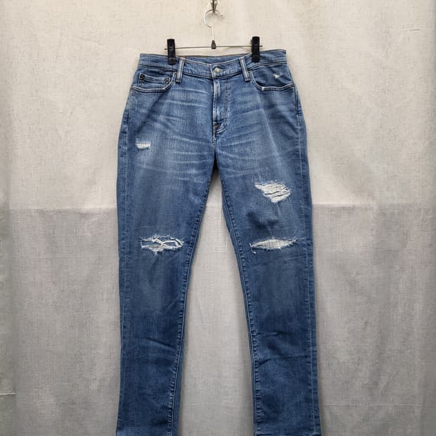 Abercrombie & Fitch 데미지 워싱 청바지