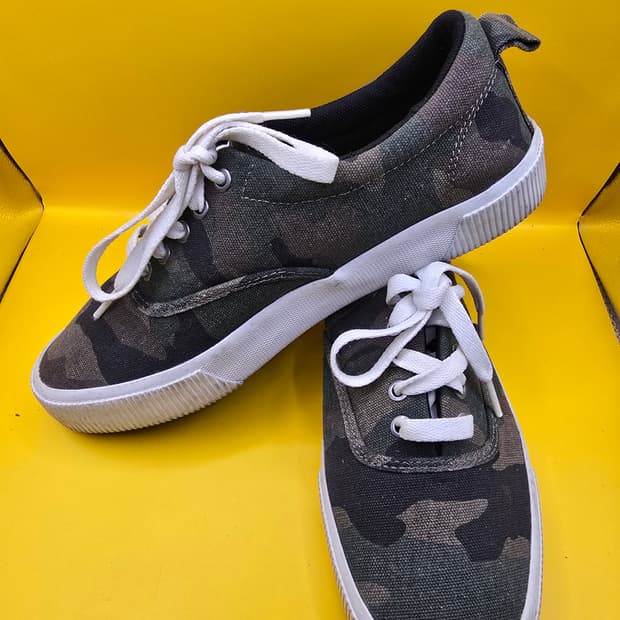 H&M 카모 운동화 260 / 편하게 신기 좋아요