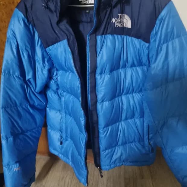 노스페이스 700눕시.        L