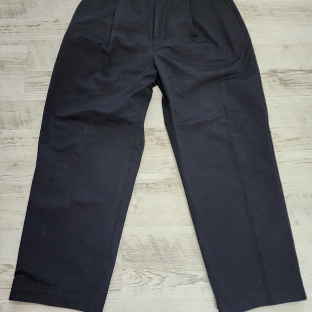 MERGO 메르고 원턱 치노 팬츠. XL(33~34) 블랙 와이드 면바지