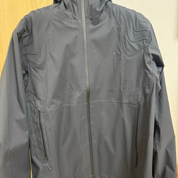 산산기어 ALEA SHELL JACKET [BLACK] 팝니다!