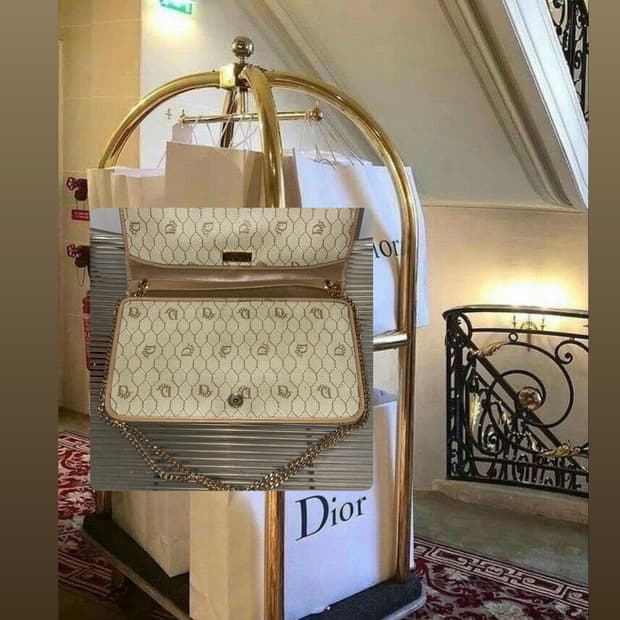 Christian Dior Chain Shoulder Bag