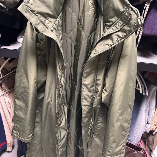 유니클로c 후드코트