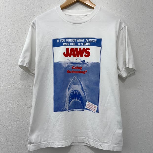 JAWS 죠스 유니버셜 반팔 티셔츠