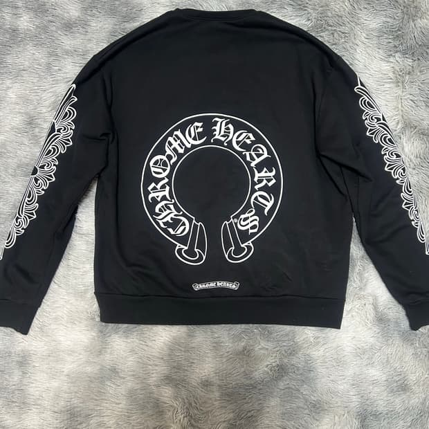 [크림구매] 크롬하츠 홀스슈 로고 맨투맨 블랙 S