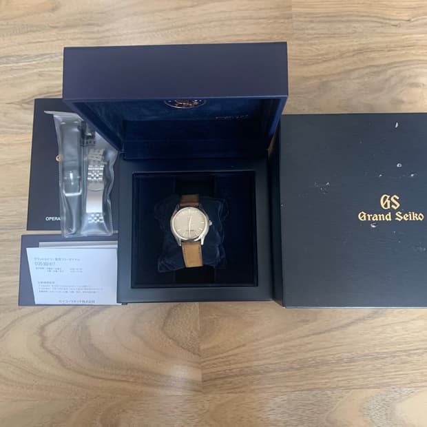 그랜드세이코 sbgx009(풀박스) 판매합니다.