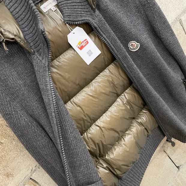 몽클레어 후드 니트 패딩