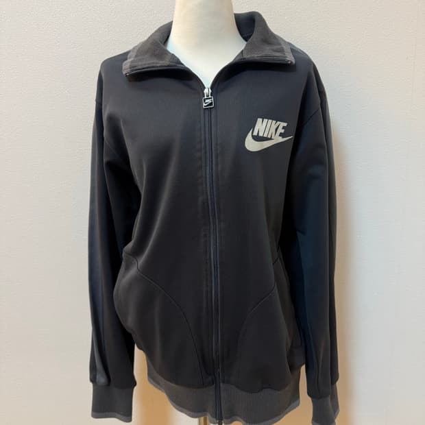 나이키 (NIKE) 클래식 로고 져지