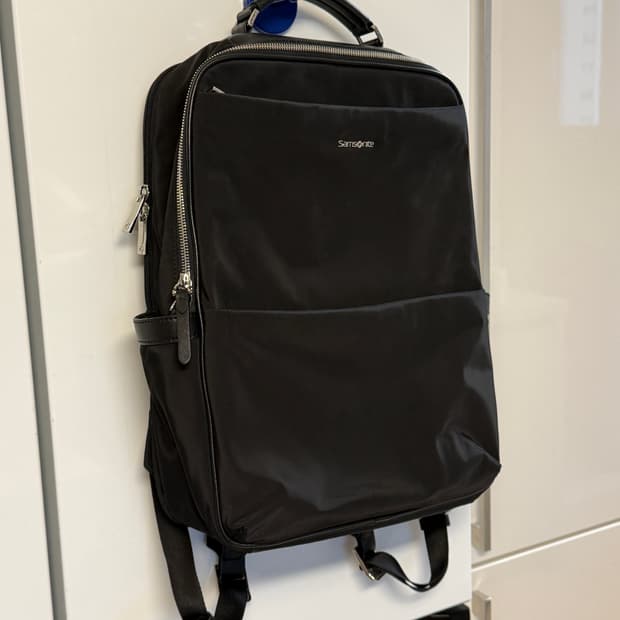 쌤소나이트 카밀라 백팩 M 블랙