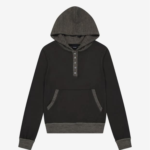 아캄 Contrast Logo Button Hoodie