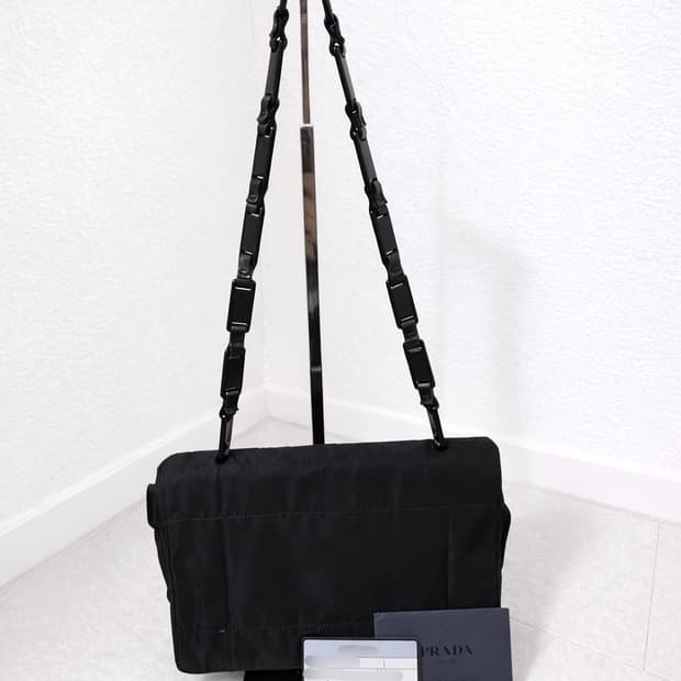 (Prada 정품) 프라다 플라스틱 체인 숄더백