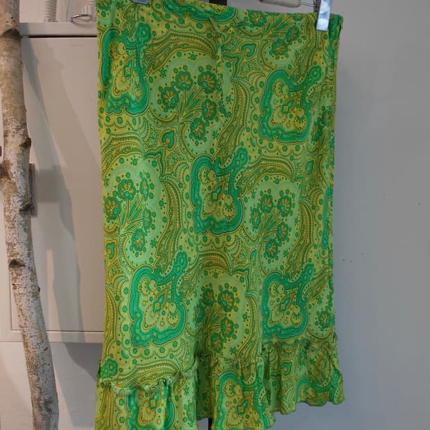 United Colors of Benetton Paisley Ruffle