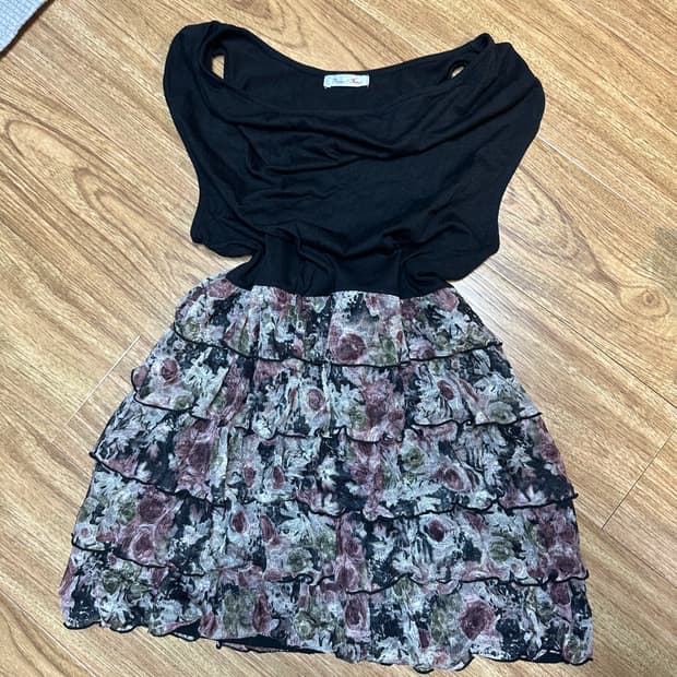 빈티지 블랙 플라워 레이스 원피스 히메갸루 로걀 히메카지 오네갸루 모리걸