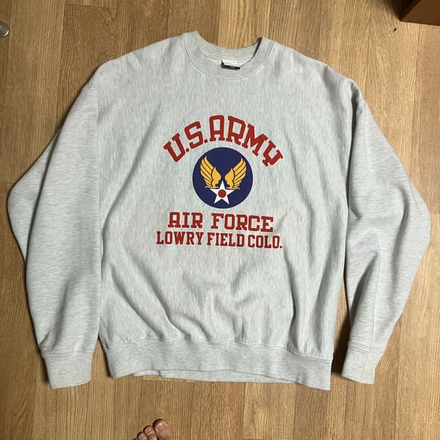 아웃스탠딩 맨투맨