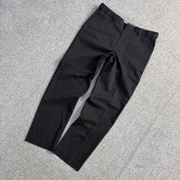 84 지오다노 테이퍼드핏 정장 바지 0409J