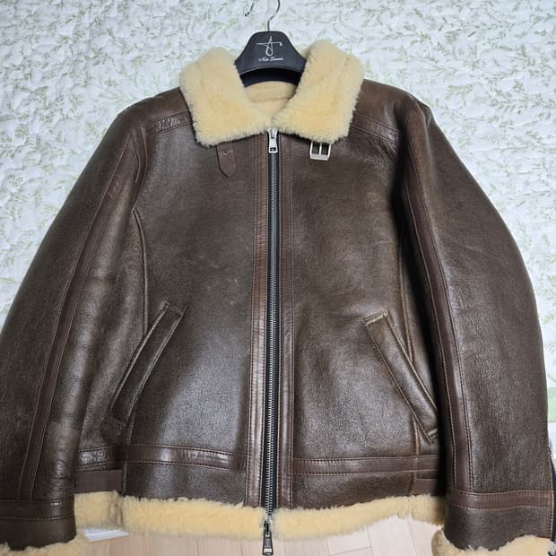 느와르라르메스 양가죽 무스탕